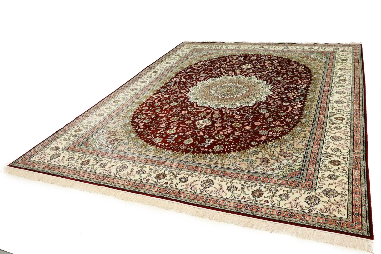 Hereke Silk 366x275 - Image 2