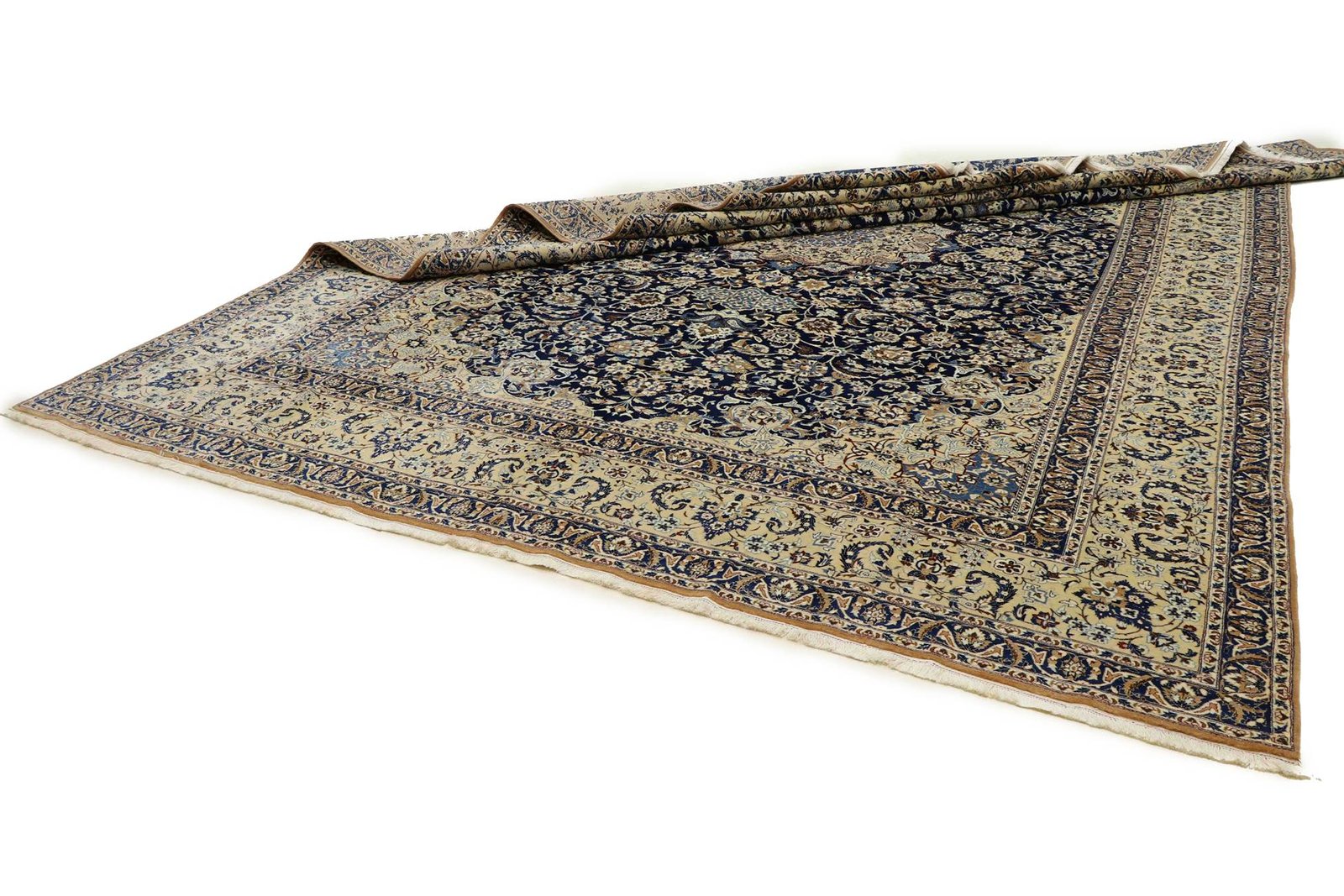 Nain 9 La 414x305 - Image 3